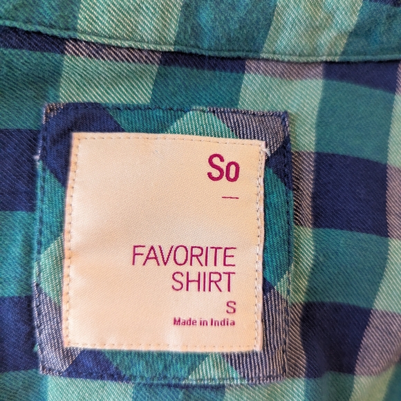 70. So Favorite Shirt Soft Blue and Green Plaid Button-Up Shirt - Small - Picture 4 of 4
